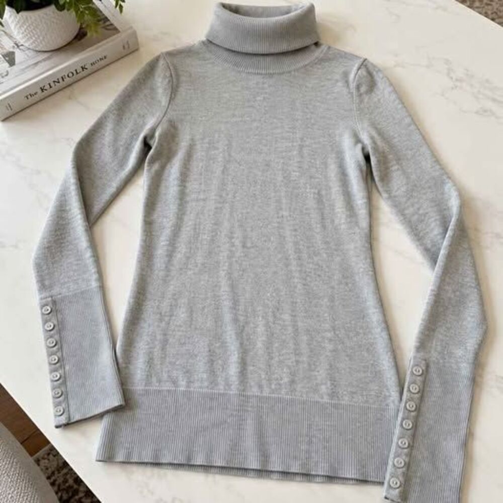 Atmosphere Women’s Turtleneck Tunic Sweater Long Sleeve Button Cuffs Size 10